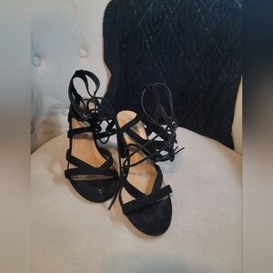 RUE 21 Black block heel strappy lace up size 8 1/2